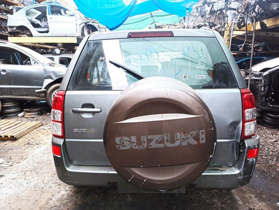  Suzuki GRAND NOMADE 2009    EN DESARME